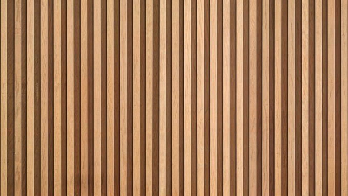 Akustikpaneele aus Holz an der Wand
